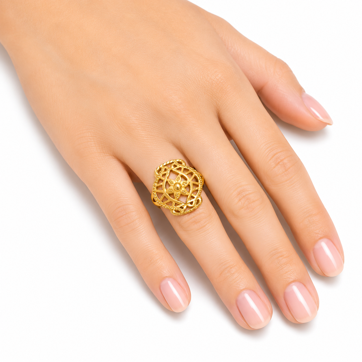 Elegant & Versatile Ring - Modern Styles for Everyday Wear
