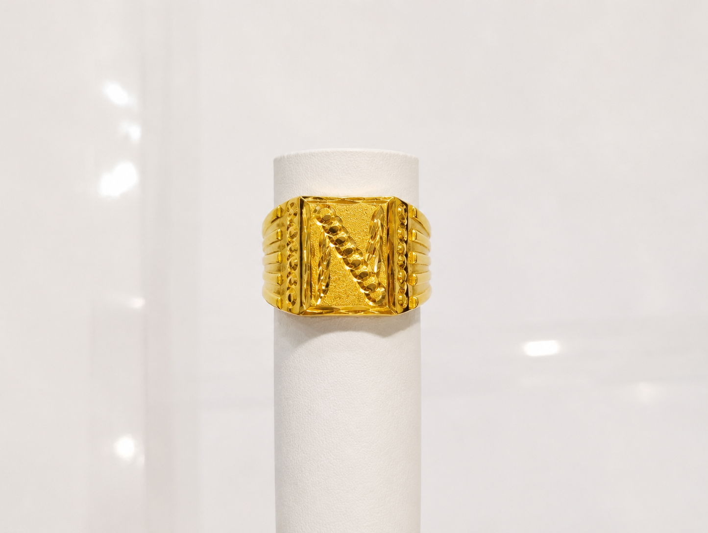 Men's Fashion Ring - Stylish & Durable Band for Him | Perfect for Everyday Wear